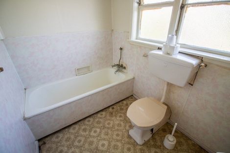 Photo of property in 36 Russell Street, Foxton, 4814