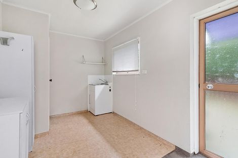 Photo of property in 10 Waitawa Place, Lynmore, Rotorua, 3010