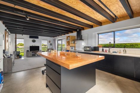 Photo of property in 122 Bellam Road, Rolleston, Christchurch, 7678