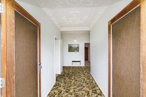 Photo of property in 2 Pastoral Lane, Hokowhitu, Palmerston North, 4410