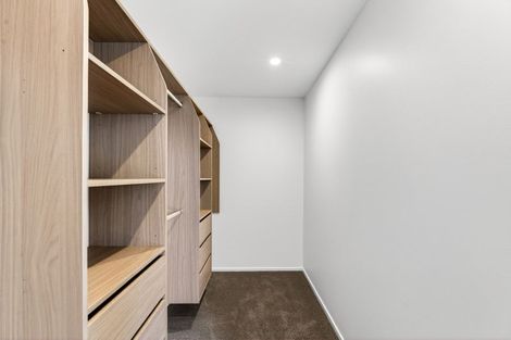 Photo of property in 14 Annie Aranui Drive, Poraiti, 4182