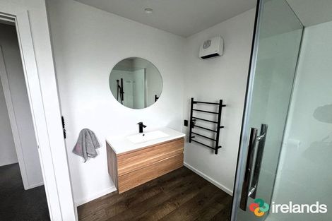 Photo of property in 2/41 Bowhill Road, New Brighton, Christchurch, 8083