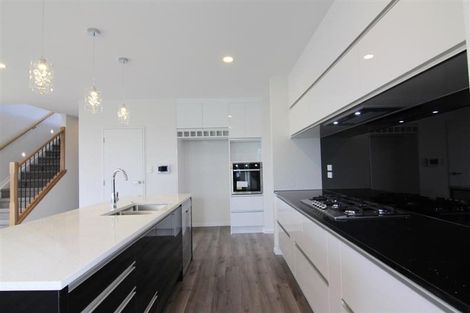 Photo of property in 31 Pickaberry Avenue, Karaka, Papakura, 2113