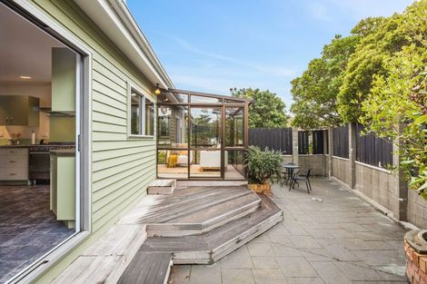 Photo of property in 3 Vista Grove, Kelson, Lower Hutt, 5010