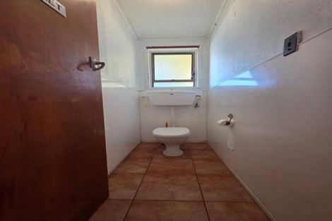 Photo of property in 10 Nogat Avenue, Papatoetoe, Auckland, 2024