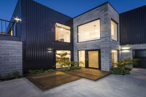 Photo of property in 17a Phoenix Avenue, Hokowhitu, Palmerston North, 4410