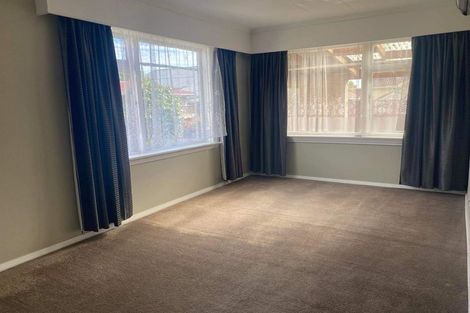 Photo of property in 16 Maude Street, Waimate, 7924