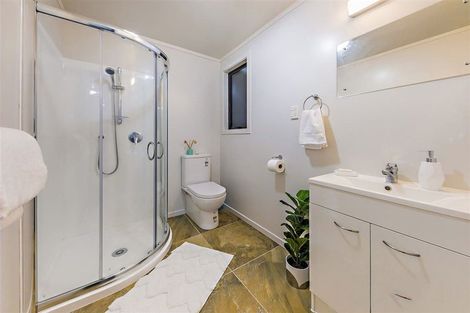 Photo of property in 236 Mahia Road, Weymouth, Auckland, 2103