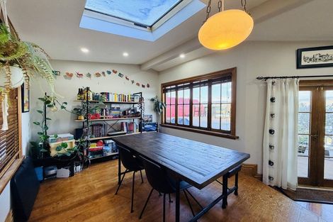 Photo of property in 285 Karaka Bay Road, Karaka Bays, Wellington, 6022