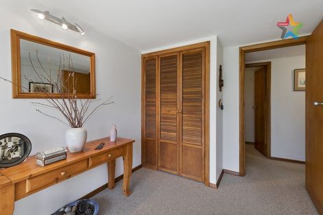 Photo of property in 7 Pekanga Road, Normandale, Lower Hutt, 5010