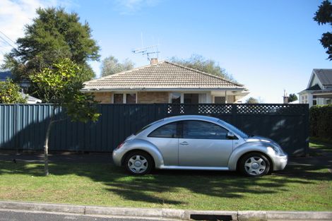 Photo of property in 1/15 George Street, Claudelands, Hamilton, 3214