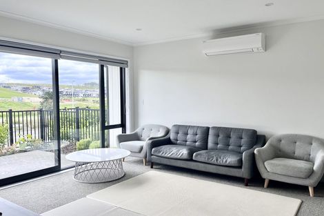 Photo of property in 157 Glenvar Ridge Road, Long Bay, Auckland, 0630