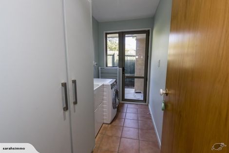 Photo of property in 1/69 Bowenvale Avenue, Cashmere, Christchurch, 8022