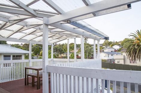 Photo of property in 1/10 Juniper Road, Sunnynook, Auckland, 0620