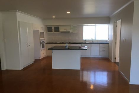 Photo of property in 12 Keywella Drive, Conifer Grove, Takanini, 2112