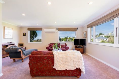 Photo of property in 6 Stonelaw Terrace, Maori Hill, Dunedin, 9010