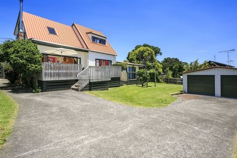 Photo of property in 3/92 Verbena Road, Birkdale, Auckland, 0626
