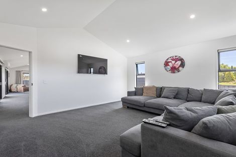 Photo of property in 46 Constitution Avenue, Milton, 9220