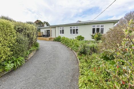 Photo of property in 11 Elizabeth Place, Clive, 4102