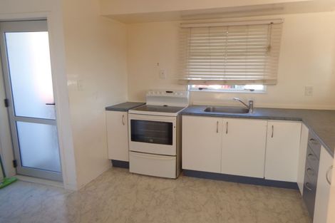 Photo of property in 42 Lilburn Crescent, Massey, Auckland, 0614