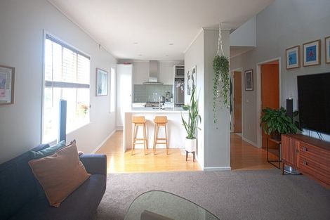 Photo of property in 1/185 Cecil Road, Wilton, Wellington, 6012