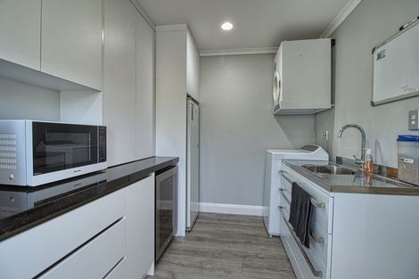 Photo of property in 4 Kingsgate Close, Havelock North, 4130