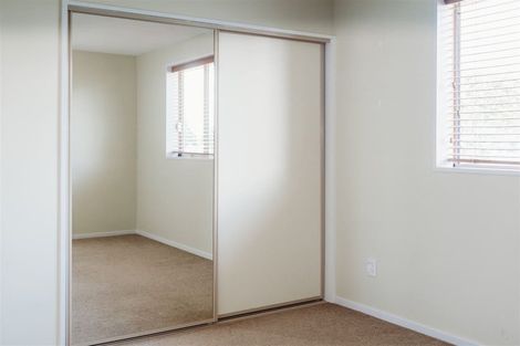 Photo of property in 64 Willowview Drive, Redwood, Christchurch, 8051