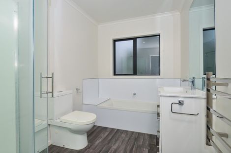 Photo of property in 2/21 Saxbys Road, Glenview, Hamilton, 3206