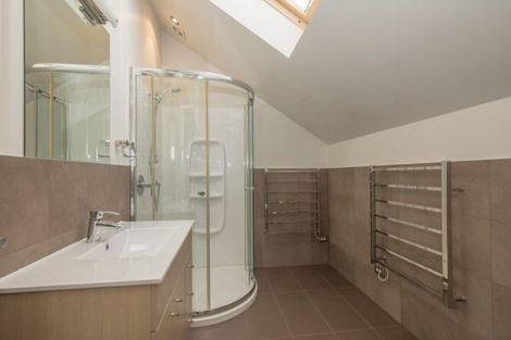 Photo of property in 22 Old Station Avenue, Wanaka, 9305