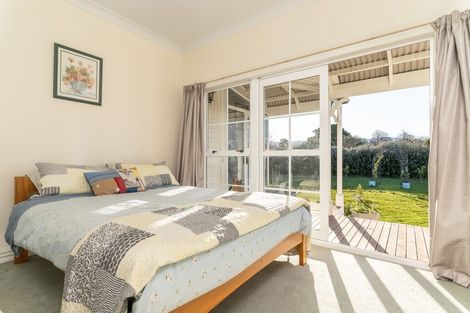 Photo of property in 184 Kuratawhiti Street, Woodside, Greytown, 5794