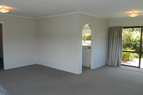 Photo of property in 5a Vella Street, Titahi Bay, Porirua, 5022
