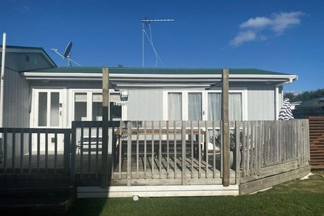 Photo of property in 49 Second View Avenue, Beachlands, Auckland, 2018