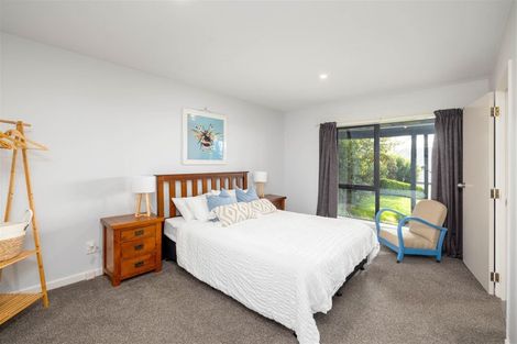 Photo of property in 68 Penruddock Rise, Westmorland, Christchurch, 8025