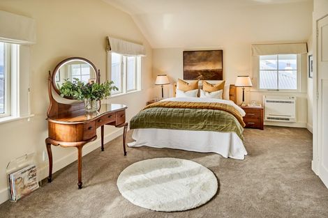 Photo of property in 52 Central Terrace, Kelburn, Wellington, 6012