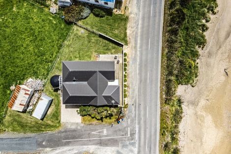 Photo of property in 2 Wood Street, Kaka Point, Balclutha, 9271