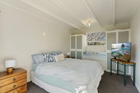 Photo of property in 47 Arawhata Road, Paraparaumu, 5032