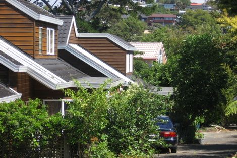 Photo of property in 3/418 Beach Road, Mairangi Bay, Auckland, 0630