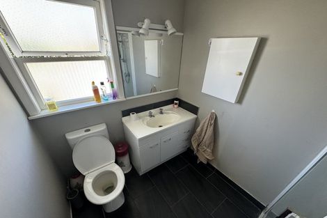 Photo of property in 41 Karaka Crescent, Levin, 5510