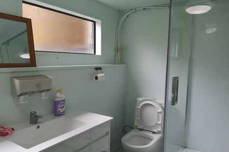 Photo of property in 7 Geoffrey Road, Torbay, Auckland, 0630