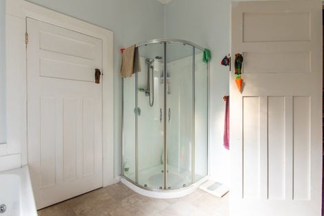 Photo of property in 16 Chamberlain Street, Dannevirke, 4930