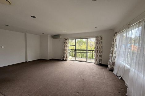 Photo of property in 223 Beach Haven Road, Beach Haven, Auckland, 0626