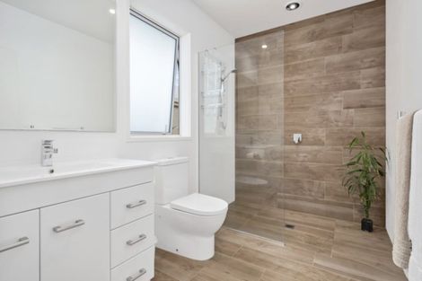 Photo of property in 77 Sandhurst Drive, Papamoa Beach, Papamoa, 3118