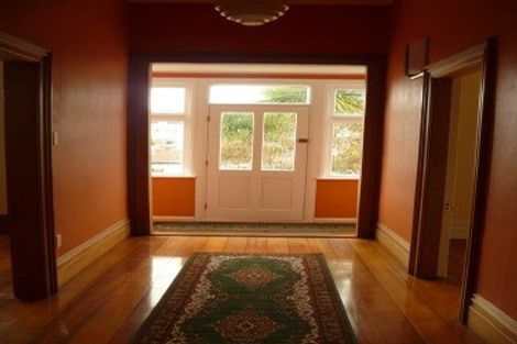 Photo of property in 2 Stanley Street, Berhampore, Wellington, 6023