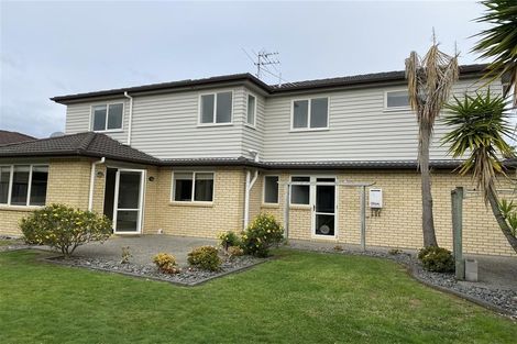 Photo of property in 72 Baverstock Road, Flat Bush, Auckland, 2016