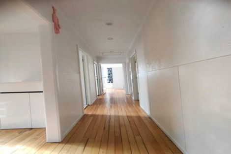 Photo of property in 165 Don Buck Road, Massey, Auckland, 0614