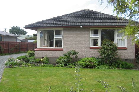 Photo of property in 1/19 Sturrocks Road, Redwood, Christchurch, 8051