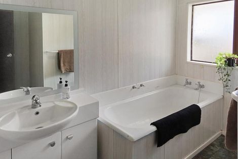 Photo of property in 68 Epuni Street, Hutt Central, Lower Hutt, 5011