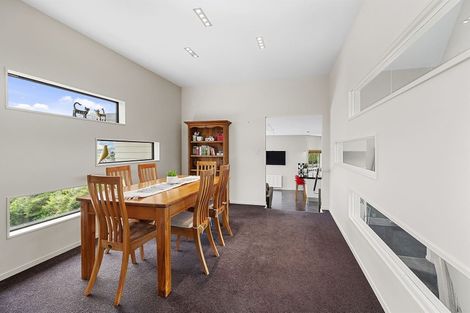 Photo of property in 4 Helm Place, Whitby, Porirua, 5024