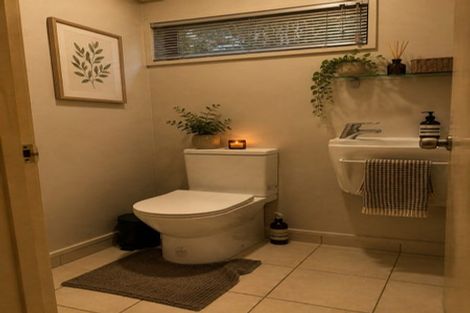 Photo of property in 7b Morrows Mead, Wanaka, 9305