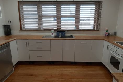 Photo of property in 54 Banbury Crescent, Fairfield, Hamilton, 3214